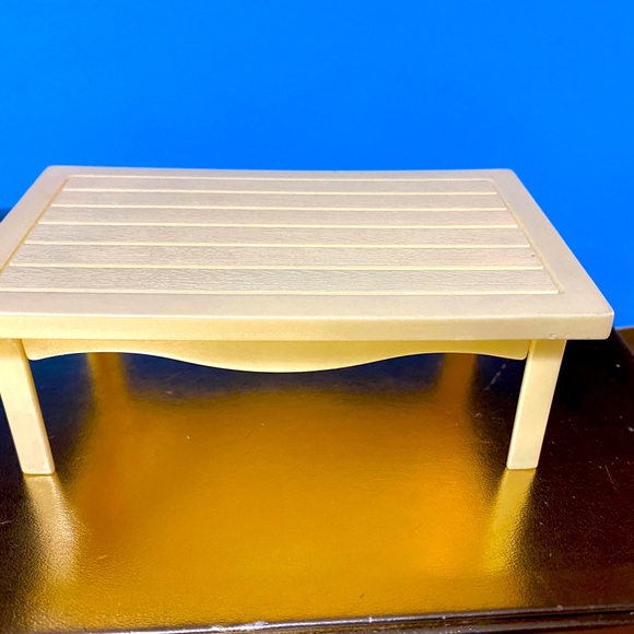 BARBIE VTG 1995 COLLECTIBLE PATIO DOLLHOUSE FURNITURE TABLE & PUSH CART - Picture 5 of 7